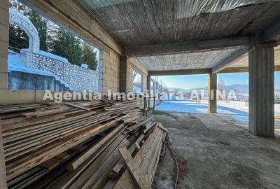 Spațiu comercial, de 2,500 mp, în 700 - 11