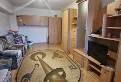 Garsonira decomandata, etaj intermediar, bloc cu lift. - 10