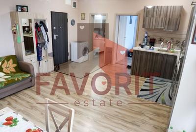 Apartament cu 3 camere în Buziașului