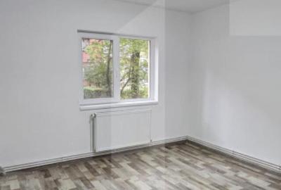 Apartament de vanzare, cu 3 camere, 73 mp, renovat complet, - 5