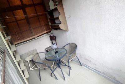 Apartament cu 2 camere decomandat în Calea București