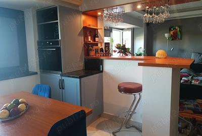 Proprietar, vand apart.4 camere, Bdul UNIRII Rond Alba Iulia-5 minute metrou - 6