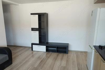 Proprietar,inchiriez ap cu 3 camere. - 3