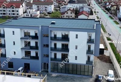 Apartament cu 3 camere decomandat în Vasile Aaron - 1