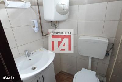 Spațiu comercial, de 55 mp, în Central - 7