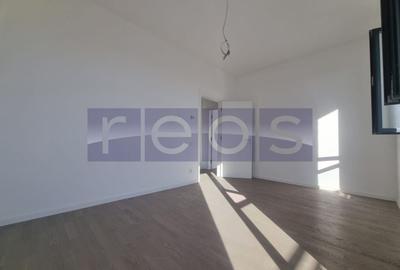 Penthouse cu 2 camere decomandat în Timpuri Noi - 6