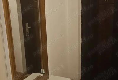 Inchiriez garsoniera - 2