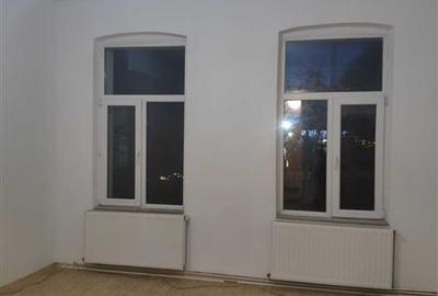 Casa pretabila locuinta sau birou, Central, Brasov - 5