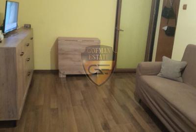 Apartament cu 2 camere semidecomandat, mobilat în Casa de Cultură - 1