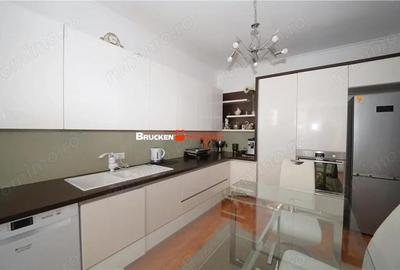 Casă cu Teren 241 Mp în Sânmartin - 3