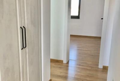 Casă cu 7 camere cu Teren 510 Mp în Central - 3