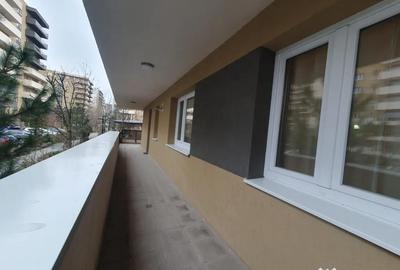 Apartament cu 3 camere decomandat în Sud - 13