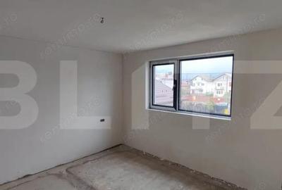 Casă cu 15 camere cu Teren 1000 Mp în Dumbrava - 2