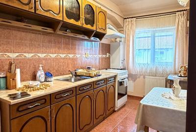 Apartament cu 2 camere decomandat în Florești - 2