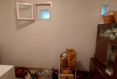 Casa individuala 4 camere si garaj in Pischia amenajata mobilata utilata pozitie excelenta - 2