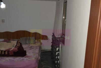 Casă cu 7 camere cu Teren 690 Mp în Brănești - 15