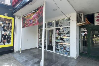 Spațiu comercial, de 30 mp, în Central - 4