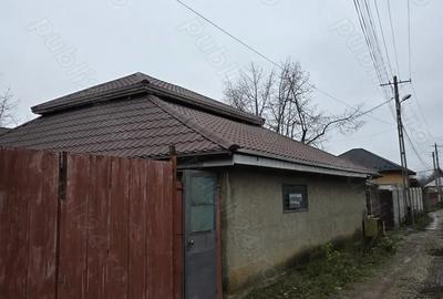 De vanzare casa in Flore?ti, Prahova langa Micul Trianon (Castelul Cantacuzino) - 8