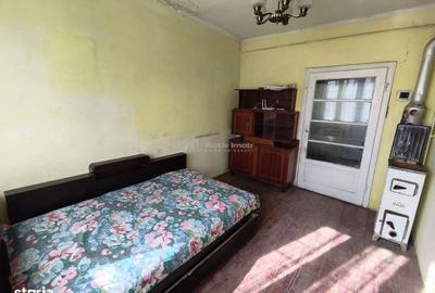 Casă cu 4 camere cu Teren 300 Mp în Muncitoresc - 12