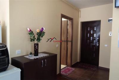 Apartament cu 3 camere semidecomandat, mobilat în Florești - 9