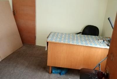 Vand/Schimb ,casa caramida  ,6 camere. Vand/Schimb ,casa caramida  ,6 camere. - 6