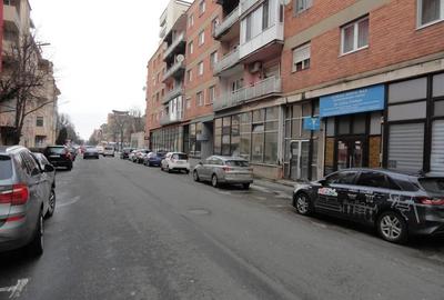 Spatiu comercial cu vitrina mare zona ultracentrala, 78 mp - 12