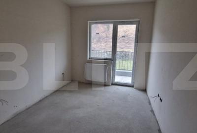 Apartament cu 3 camere semidecomandat în Florești - 2