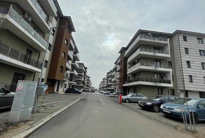 Spațiu comercial, de 97 mp, în Bragadiru - 2