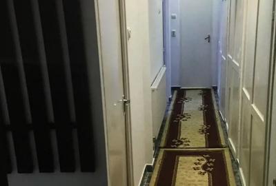 Inchiriez Apt 3 camere Inchiriez Apt 3 camere - 1