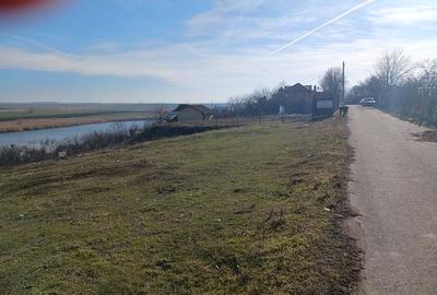 Intravilan cu iesire la lac Fundulea - 4