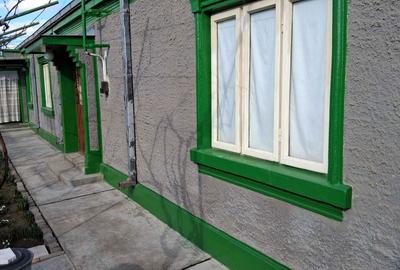 Casă cu 4 camere în Lacu Dulce - 2