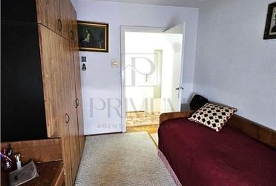 Apartament cu 3 camere semidecomandat, mobilat în Circumvalațiunii - 4