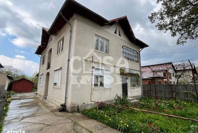Casă cu 4 camere decomandat în Sud - 2