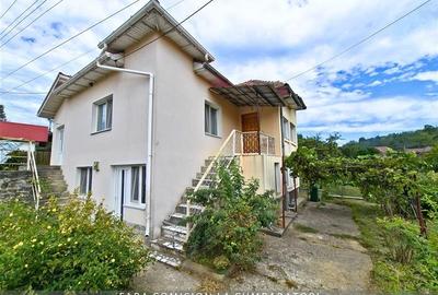 CASA IN BERISLAVESTI - LA 8 KM DE CALIMANESTI - 16
