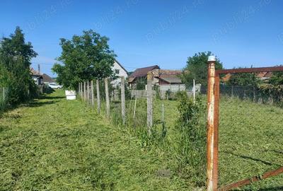 Teren de 691 mp, în Sântana de Mureș - 2