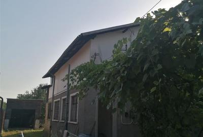 Casă cu 3 camere în Filipeștii de Pădure - 5