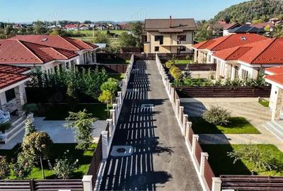 Casă cu Teren 500 Mp în Valea Mare - 2