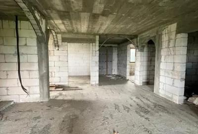 Casă cu 7 camere cu Teren 1674 Mp în Frătăuții Vechi - 12