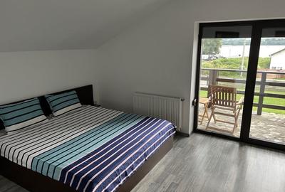 Casă cu 4 camere cu Teren 2000 Mp în Divici - 3