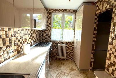 Bulevardul Brancoveanu - Rezonantei - 3 camere mobilat - etaj 2 din 4 Bulevardul Brancoveanu - Rezonantei - 3 camere mobilat - etaj 2 din 4 - 7