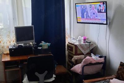 Apartament cu 3 camere semidecomandat în Central - 4