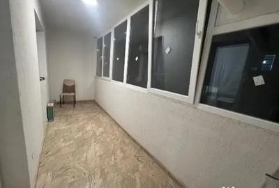 Garsonieră decomandată în Apărătorii Patriei - 1