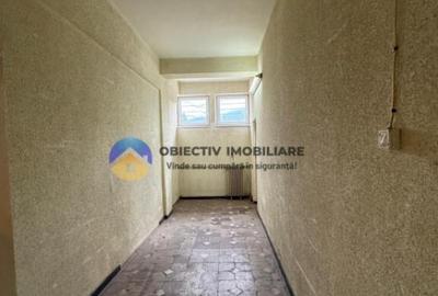Spa?iu comercial de vanzare 300 mp, zona Mara?ei - 31