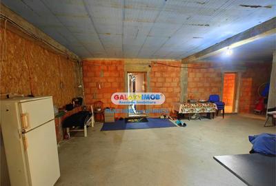 Casă cu 10 camere cu Teren 560 Mp în Clinceni - 2