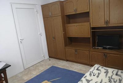 Inchiriez apartament cu o camera pe Calea 6 Vanatori - 4