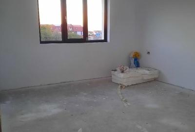 In Gulia case separate model DUPLEX 4 camere 3 bai  P+1+pod incalzire pardoseala - 18