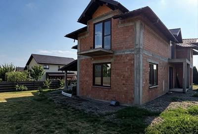 Casă cu 3 camere în Valea Lupului - 7