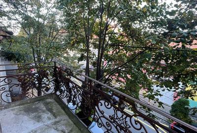 Apartament cu 3 camere în Central - 2