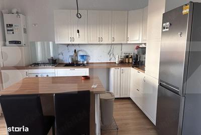 Casă cu 3 camere cu Teren 300 Mp în Moșnița Nouă