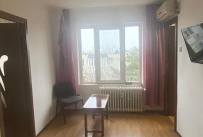 Apartament cu 2 camere semidecomandat în Tomis Nord